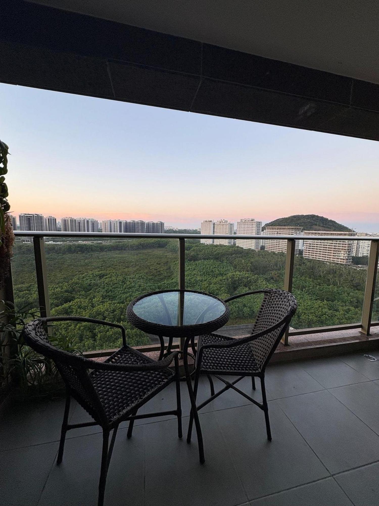 Holiday home - Riocentro/rock In Rio C/arcond. Frigobar, Garagem, Mercadinho, Cafeteria
